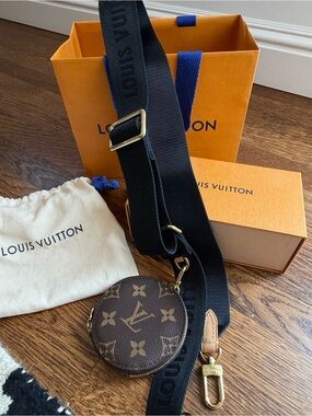 Louis Vuitton Bandouliere Crossbody Strap with Coin Purse